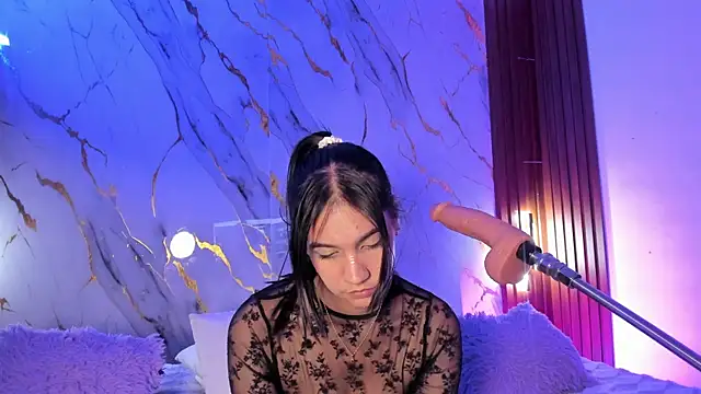 Živý XXX chat Emmiicute