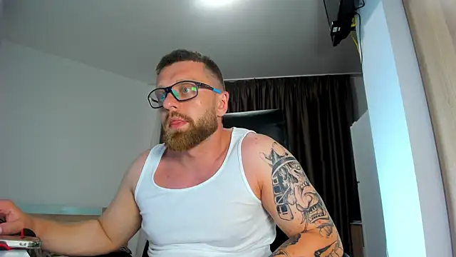 Živý XXX chat Findom_guy