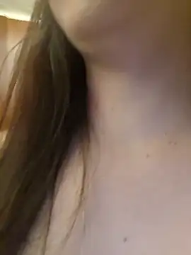 EmmaContreras_Val élő XXX-chatje