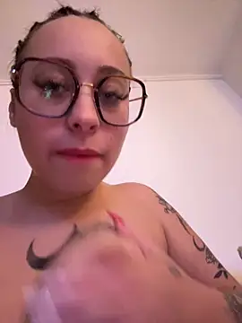 Živý XXX chat queenlo_xxx