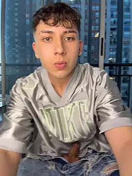 OLIVER_K Live XXX-chat
