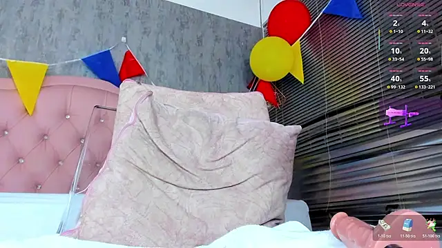 Živý XXX chat naomidibello
