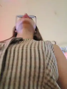 Онлайн чат XXX Karen_San_Miguel
