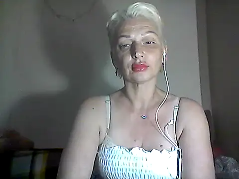 MaryJane441's Live XXX Chat