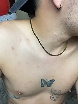 Dereck_KlainのライブXXXチャット