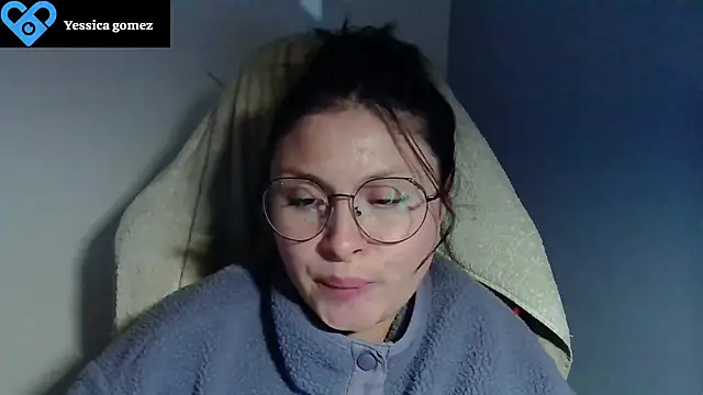 yessica_gomez01: απευθείας συνομιλία ΧΧΧ