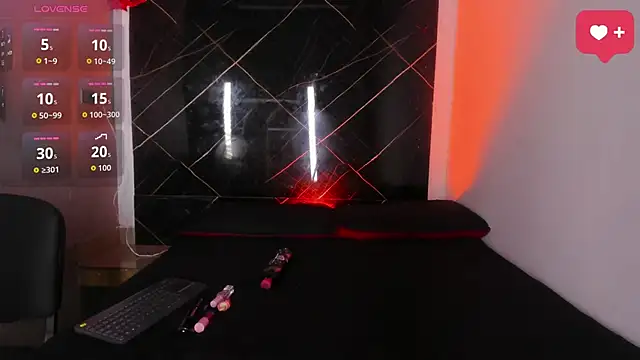 XXX chat uživo modela Adrian_Wolf