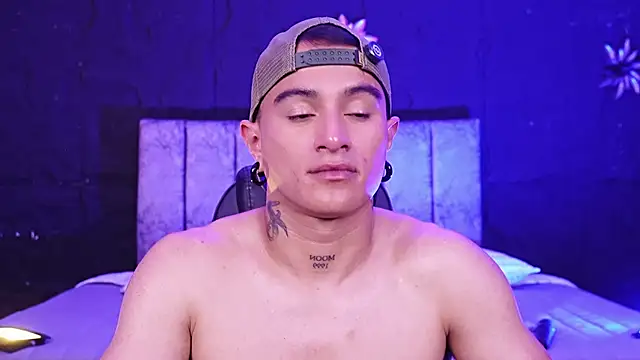 LiamDeepのライブXXXチャット