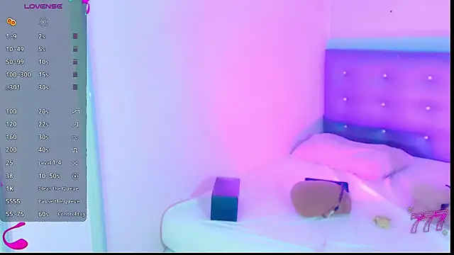 XXX chat uživo modela malahya_