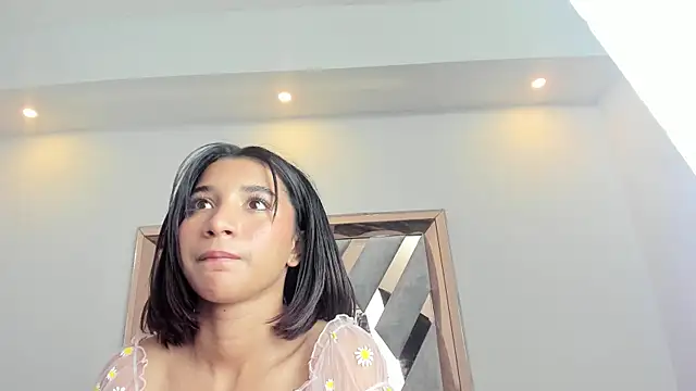 Emily_bruss Live XXX-Chat