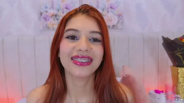 Chat +18 de SaraLugo ao vivo