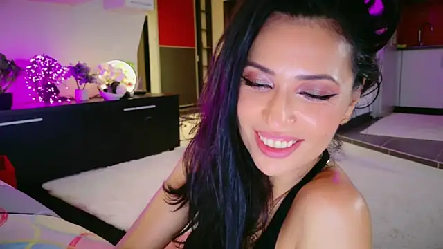 Chat XXX en directo de MissSmiley26