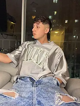OLIVER_KのライブXXXチャット