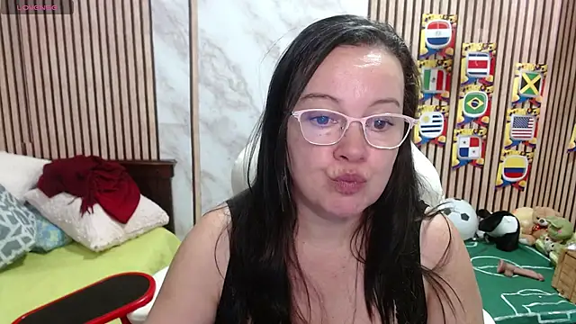 Živý XXX chat Sonialorens_