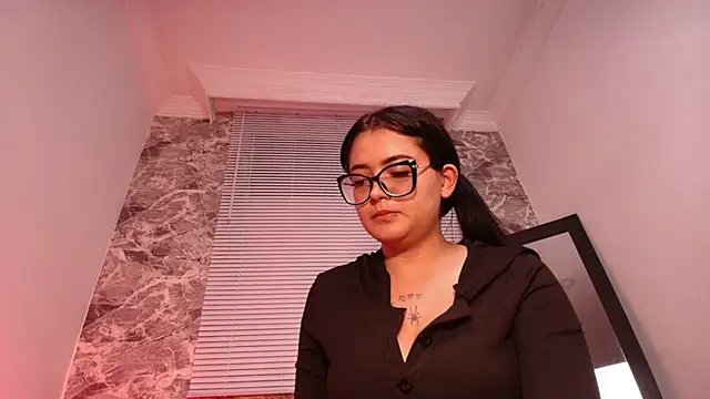 צ'אט XXX בשידור חי של Susana_hank2
