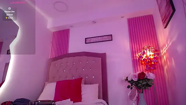 แชท XXX สดของ KimSensual_