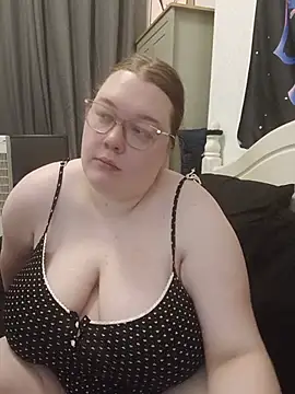 Sexycurvyemilyy Live XXX-chat