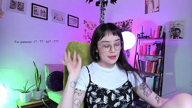 _Insomnia__'s Live XXX Chat