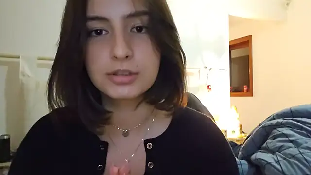 Chat +18 de Juh_castro ao vivo