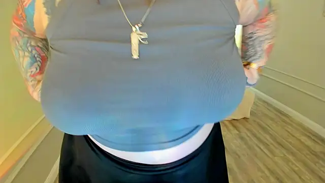 Chat XXX en directo de MoonLghte