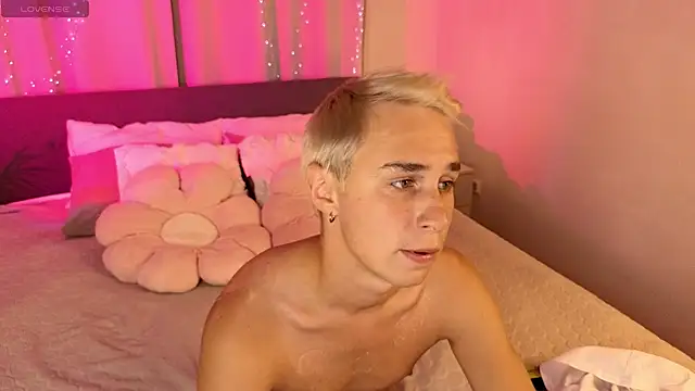 e1v1s' Live XXX Chat
