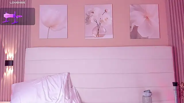 JessyEvans 即時 XXX 聊天