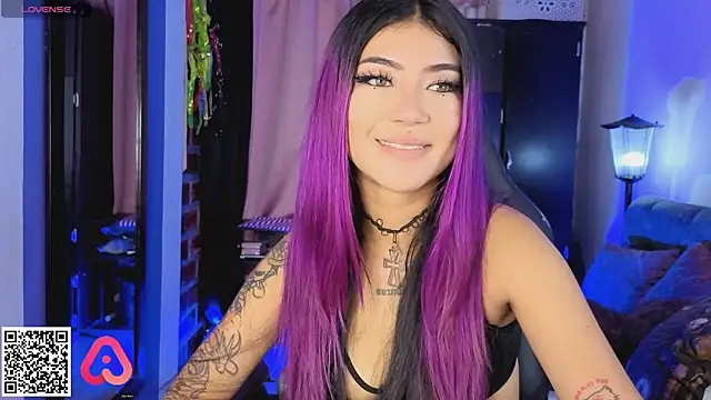 Katyuska_Sg1 即時 XXX 聊天
