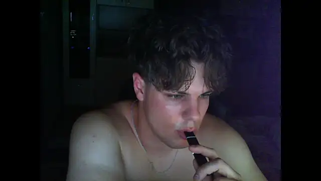 Chatroom XXX en direct de kanewolf_55