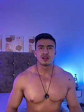 Chris_Clarck live XXX chat