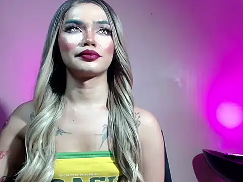 hugecockbabe Live XXX-chat