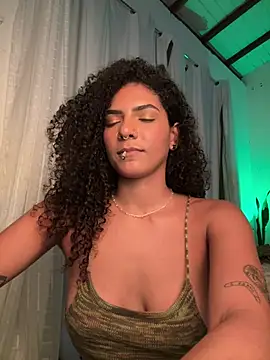 Chat +18 de kushg_rl ao vivo