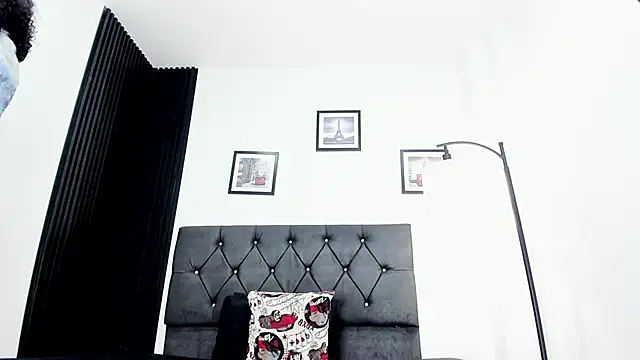 Trinity-presley live XXX chat