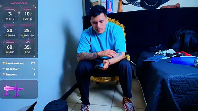 jeisonstark's Live XXX Chat