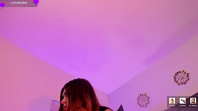Živý XXX chat EmmilyClark