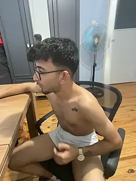 Alevderlerrs 라이브 XXX 채팅