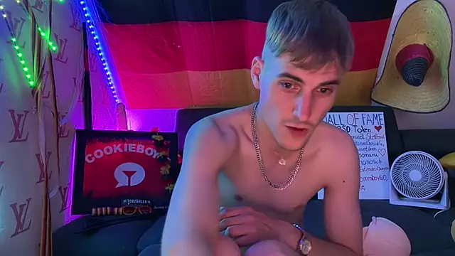 Cookieboy88n Live XXX chat