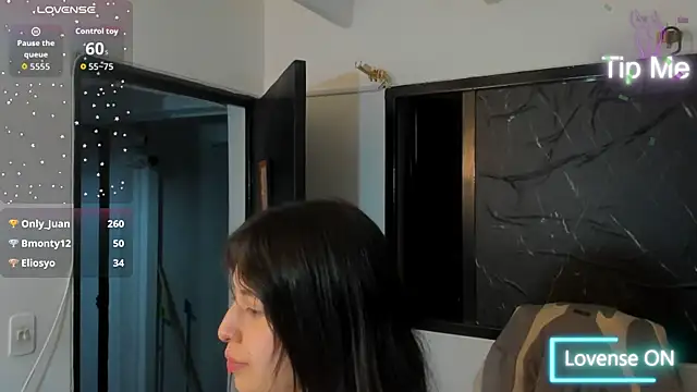 valleriagp Adlı Modelin Canlı XXX Sohbeti