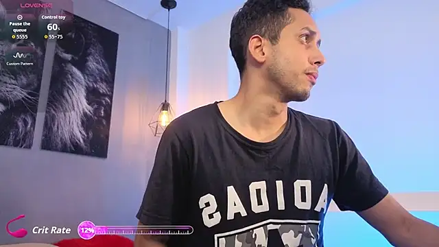 Zack_isback Live XXX-Chat
