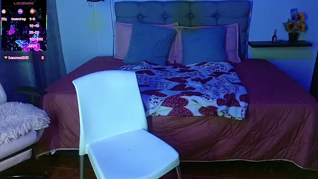 Chat XXX ao vivo de Keyla01_
