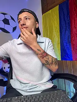 Chat XXX ao vivo de Dereck_Klain