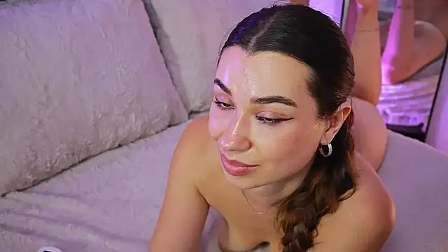 Chatroom XXX en direct de divetagrace