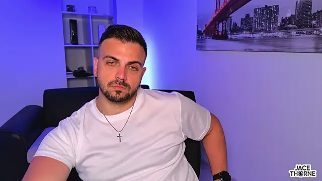 Jace_Thorne Adlı Modelin Canlı XXX Sohbeti
