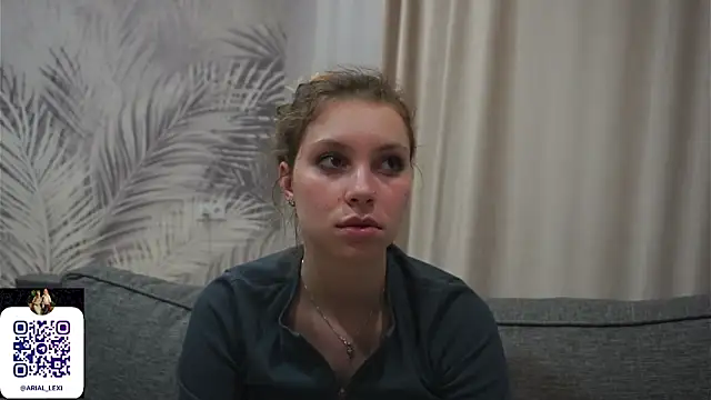 Živý XXX chat Sairallyn