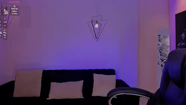 Živý XXX chat MaddisonLowe