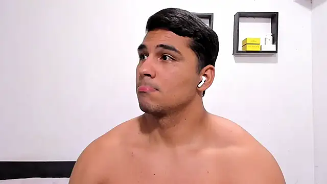 Thiago_bel's Live XXX Chat