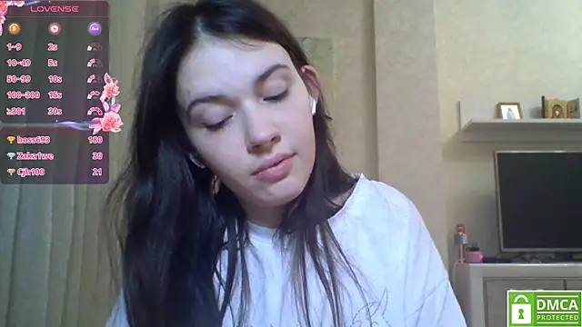 Živý XXX chat CeyaLier