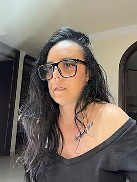 AndreaValencia Chat XXX in diretta