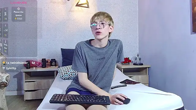 Živý XXX chat axell_stone_