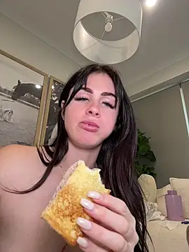 aus_queen Chat XXX in diretta