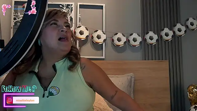 Chat XXX en directo de Elise-Leyton